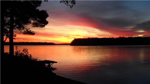 Shoreline Camps on Big Lake is a unique cottage resort with World Class Fishing.